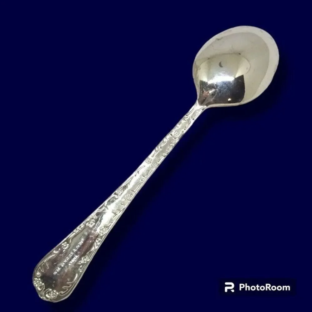 International Silver-WM Rogers & Son Enchanted Place Oval Soup Spoon-SilverPlate